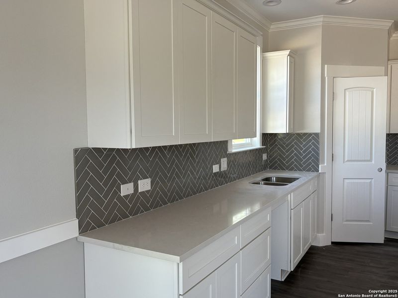 Furnished interior view inside a new home in Lonesome Dove, San Antonio (Image 4). Furnished interior view inside a new home in Lonesome Dove, San Antonio (Image 4).