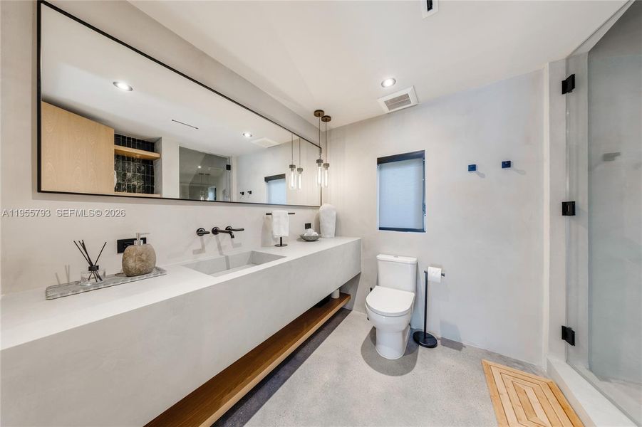 Furnished interior view inside a new home in , Miami (Image 28).