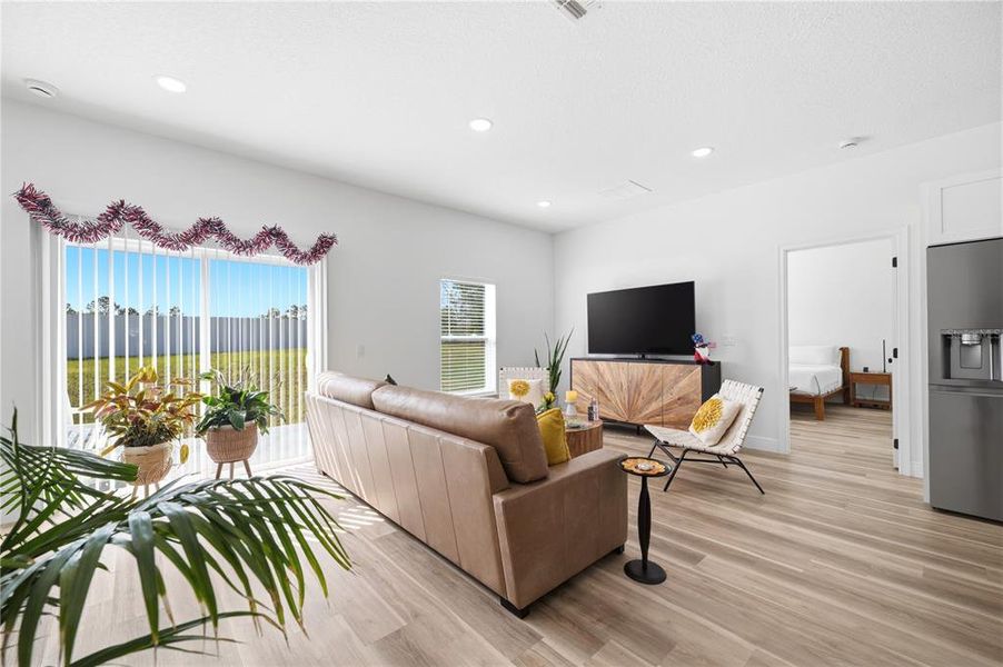 Furnished interior view inside a new home in , Ocala (Image 6).