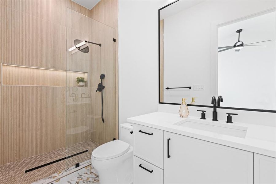 Furnished interior view inside a new home in , Dallas (Image 28).