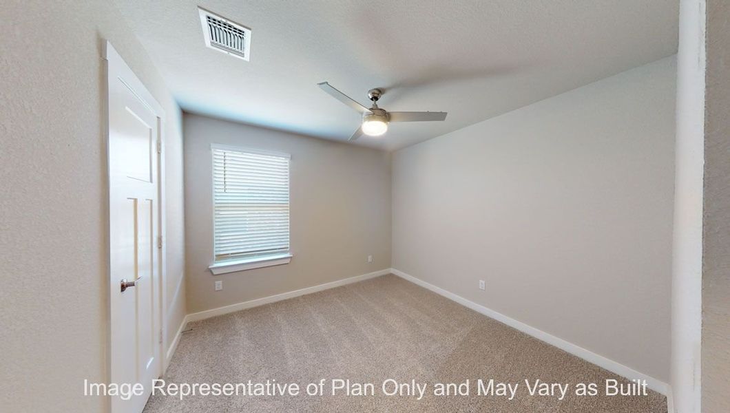 Representative unfurnished interior of a home built from the Harris by D.R. Horton in Yowell Ranch, Killeen (Image 24).