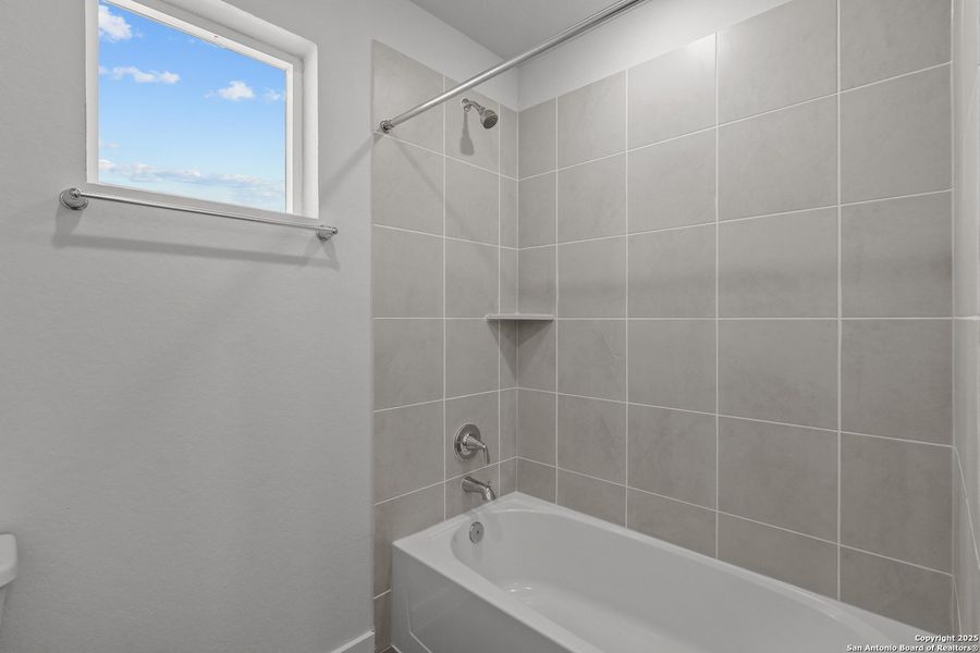 Furnished interior view inside a new home in Senna, Leon Valley (Image 12). Furnished interior view inside a new home in Senna, Leon Valley (Image 12).