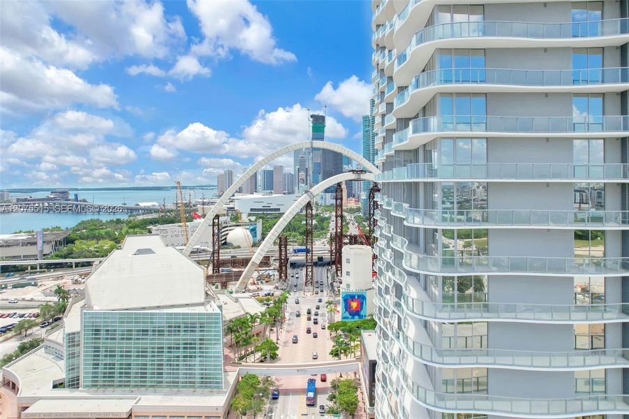 Condo located in Miami, FL showcasing its design and architecture (Image 20). Condo located in Miami, FL showcasing its design and architecture (Image 20).