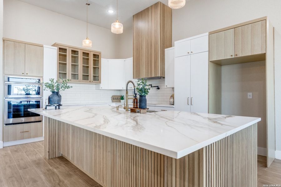 Furnished interior view inside a new home in , La Vernia (Image 14). Furnished interior view inside a new home in , La Vernia (Image 14).