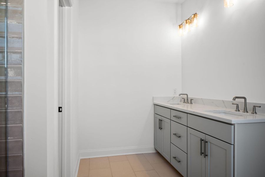 Image 60 of a home in .