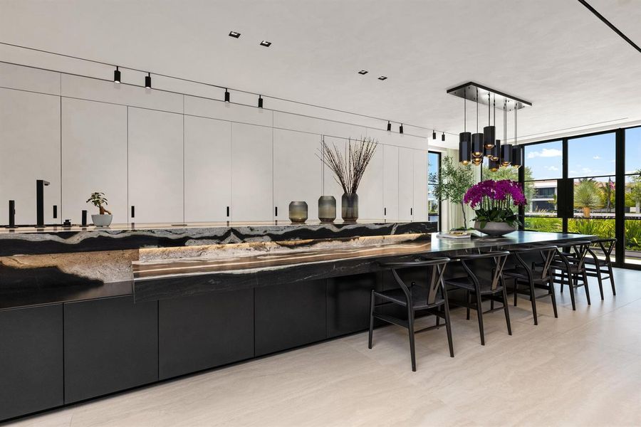 Kitchen 10
