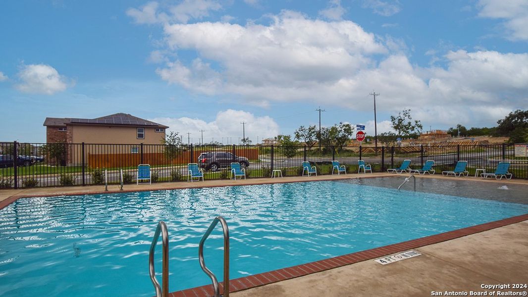 Community amenities in , San Antonio (Image 30).