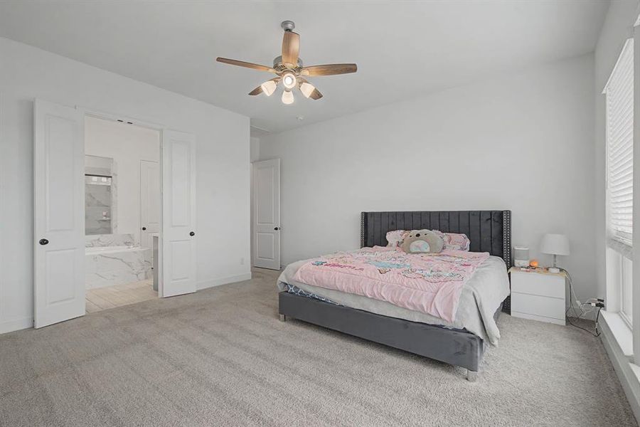 Furnished interior view inside a new home in North Sky, Celina (Image 28).