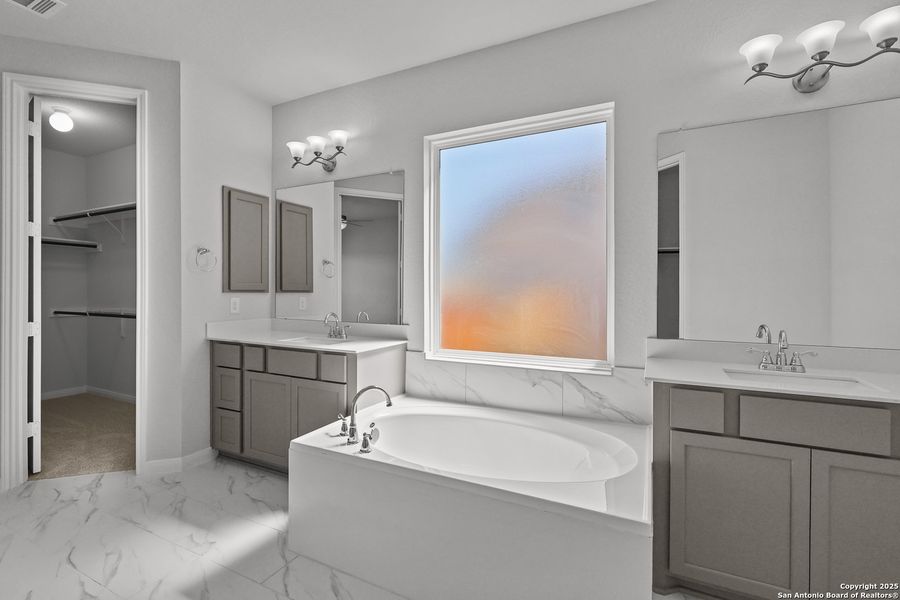 Furnished interior view inside a new home in Megan's Landing 50', Castroville (Image 8).