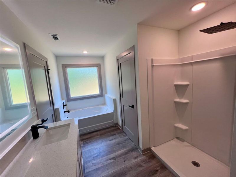 Furnished interior view inside a new home in , Monroe (Image 11).