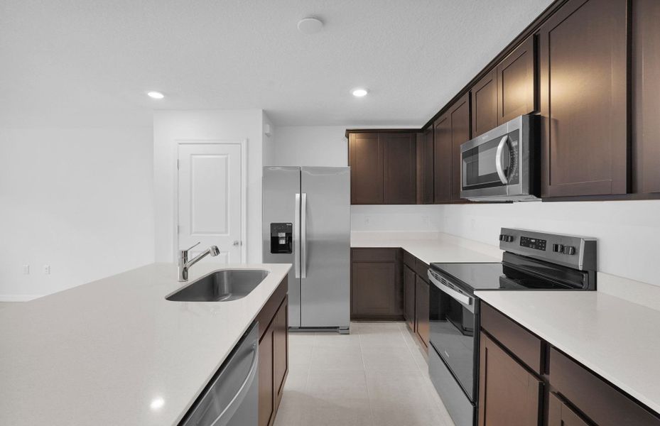 Furnished interior view inside a new home in Normandy Pines, Jacksonville (Image 7).