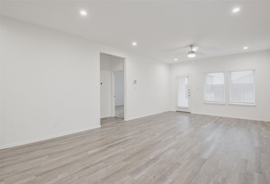Spacious, unfurnished interior of a new home in River Ranch Meadows, Dayton (Image 28). Spacious, unfurnished interior of a new home in River Ranch Meadows, Dayton (Image 28).