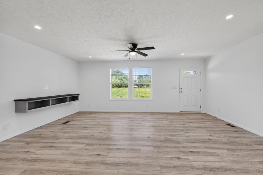 Spacious, unfurnished interior of a new home in , Cross (Image 28).