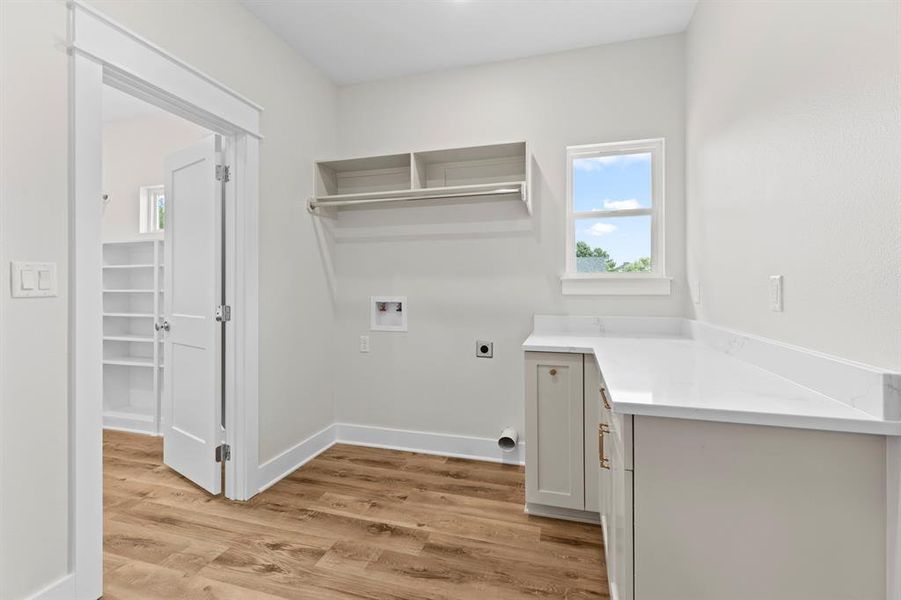 Spacious, unfurnished interior of a new home in , Lindale (Image 24).
