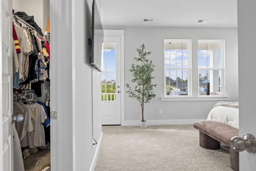 Furnished interior view inside a new home in Carnes Crossroads, Summerville (Image 40). Furnished interior view inside a new home in Carnes Crossroads, Summerville (Image 40).