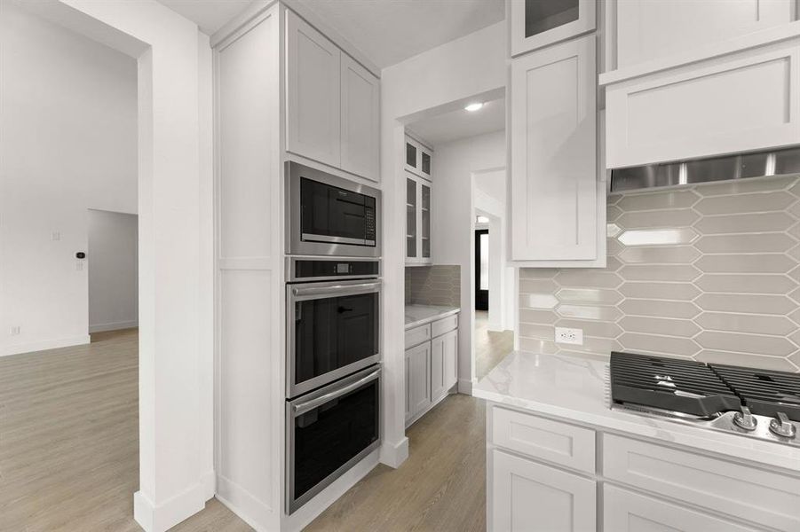 1617 Whisperwood-Kitchen-4 1617 Whisperwood-Kitchen-4