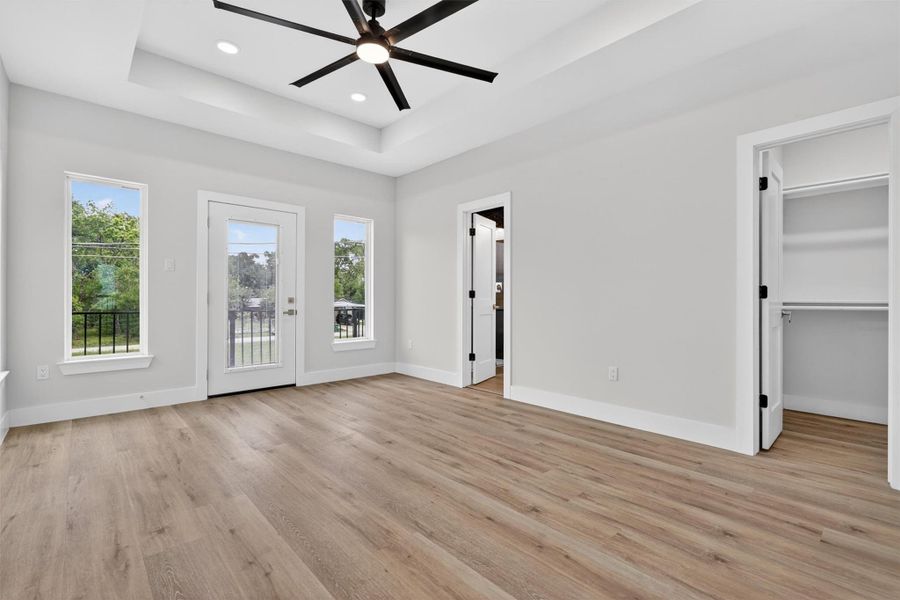 1067-Master Bedroom Upstairs