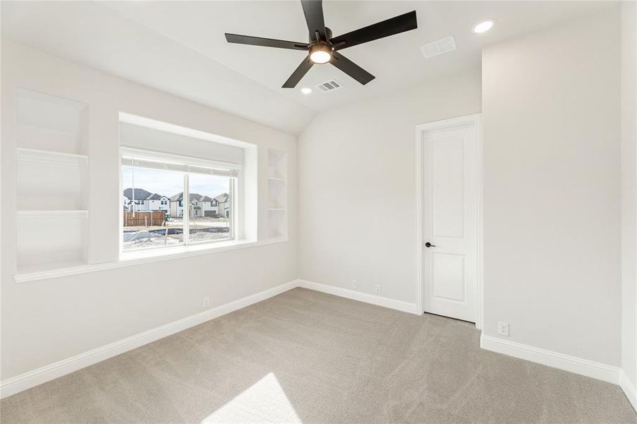 Spacious, unfurnished interior of a new home in Sutton Fields, Celina (Image 25).