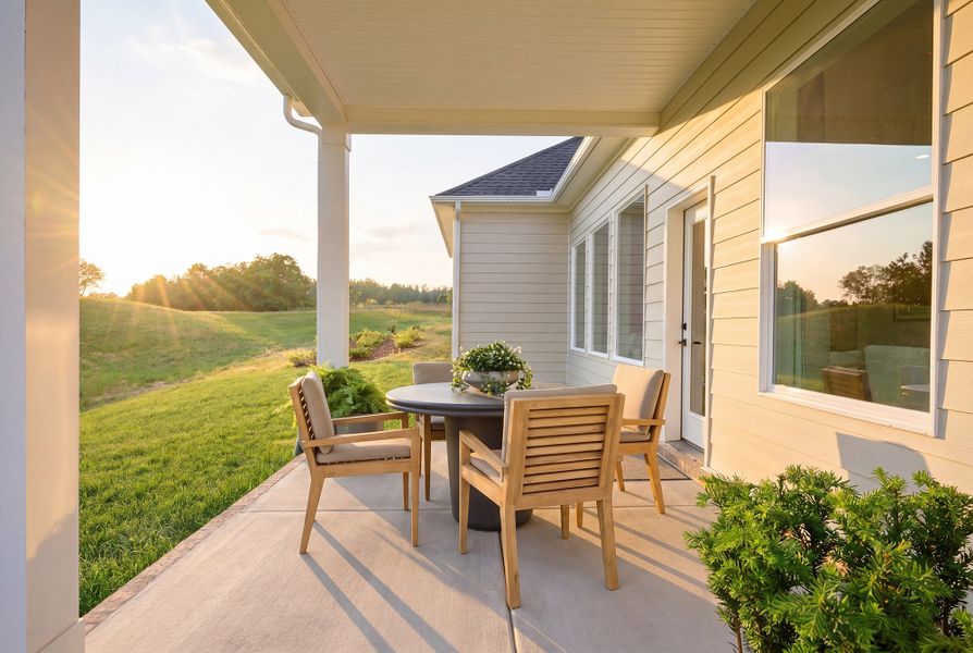 Representative exterior details of a home built from the The Meadows by David Weekley Homes in Heritage Green – The Signature Collection, Columbia (Image 3). Representative exterior details of a home built from the The Meadows by David Weekley Homes in Heritage Green – The Signature Collection, Columbia (Image 3).
