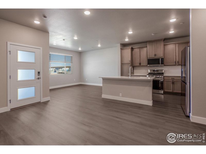 EXAMPLE PHOTO: OPEN FLOOR PLAN