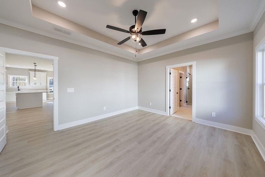 Spacious, unfurnished interior of a new home in , Carrollton (Image 36).