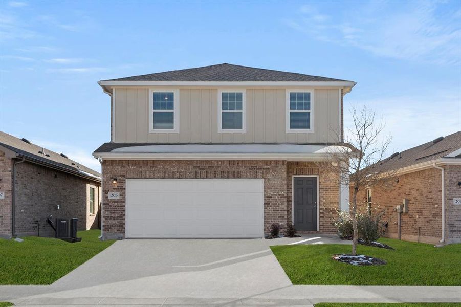 02. 205 Connecticut - Front