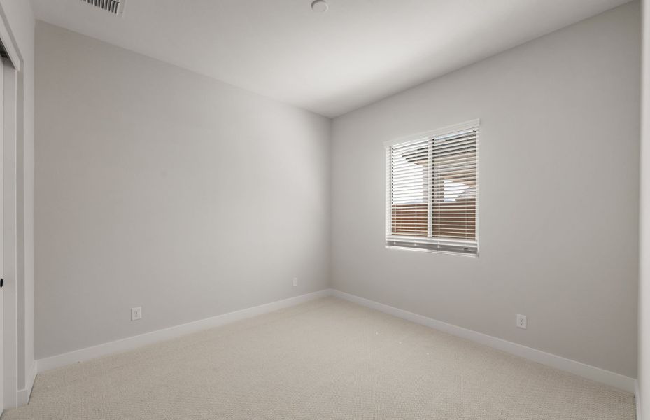 Spacious, unfurnished interior of a new home in Upper Canyon, Phoenix (Image 16).