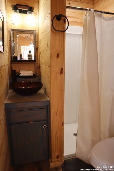 Close-up of interior finishes inside a home in , Bandera (Image 5).