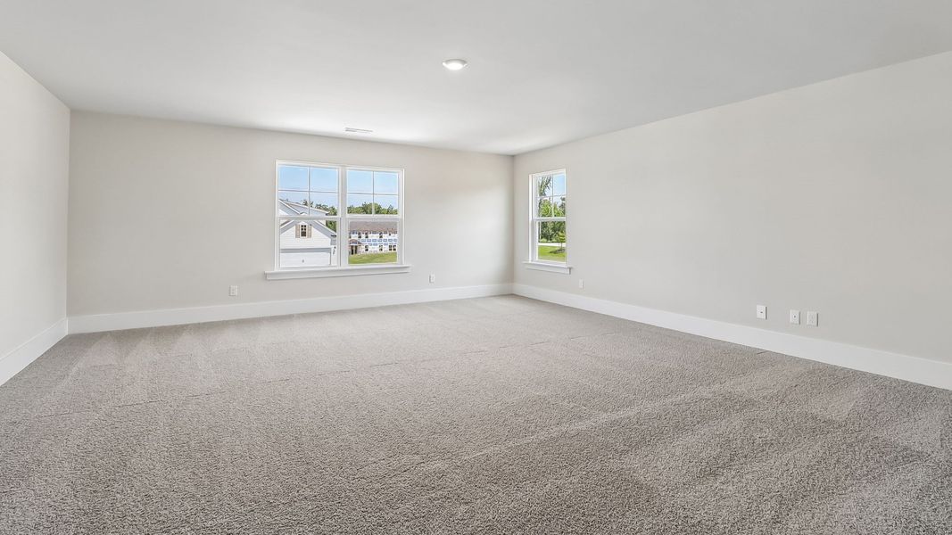 Spacious, unfurnished interior of a new home in Shell Pointe, Gilbert (Image 26).