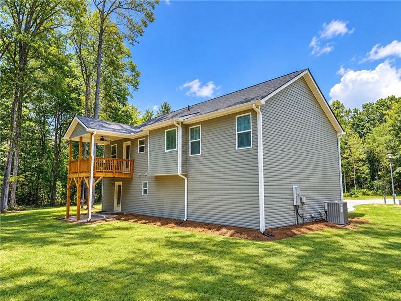 Exterior details and patio area of a home in , Gainesville (Image 11).