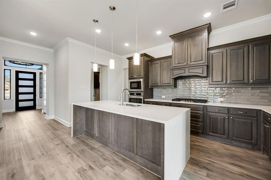 Furnished interior view inside a new home in Heath Golf and Yacht, Heath (Image 11).