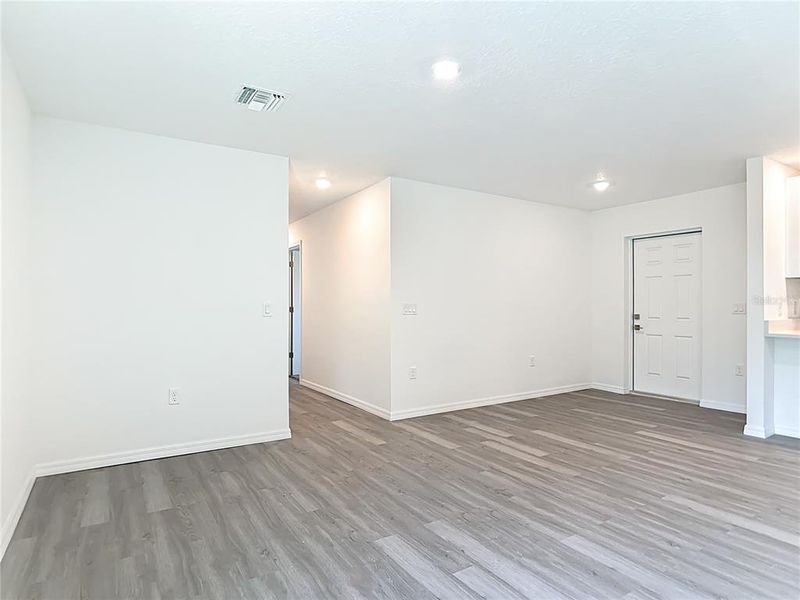 Spacious, unfurnished interior of a new home in , North Port (Image 24).