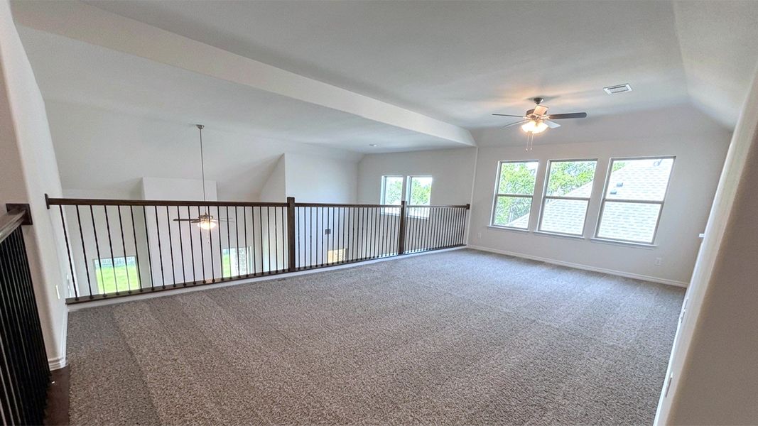 Spacious, unfurnished interior of a new home in Lakewood Trails, Forney (Image 12).