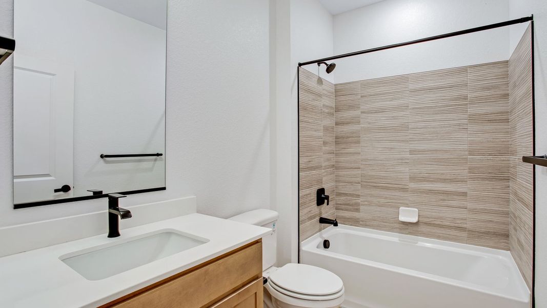 Furnished interior view inside a new home in Hansen Farm, Fort Collins (Image 4). Furnished interior view inside a new home in Hansen Farm, Fort Collins (Image 4).