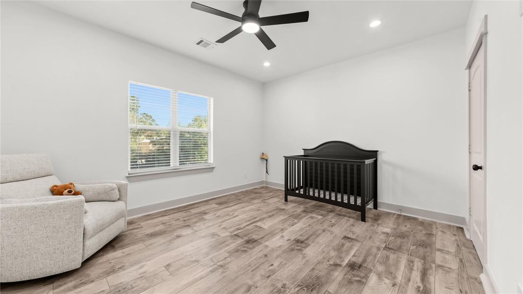 Image 38 of a home in .