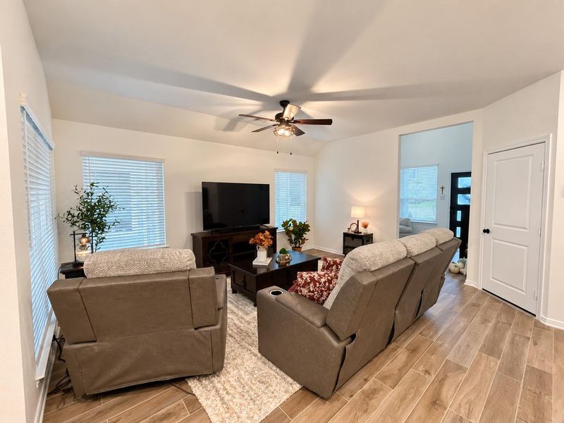 Furnished interior view inside a new home in Woodforest, Montgomery (Image 11).