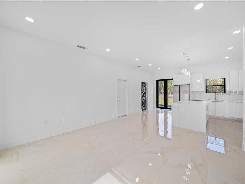 Spacious, unfurnished interior of a new home in , Lehigh Acres (Image 28). Spacious, unfurnished interior of a new home in , Lehigh Acres (Image 28).