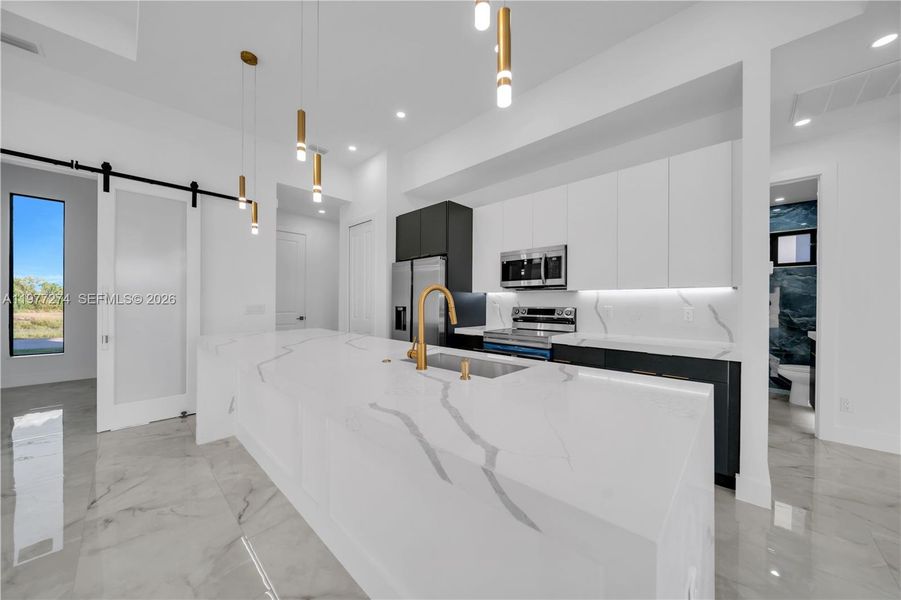 Furnished interior view inside a new home in , Cape Coral (Image 8).