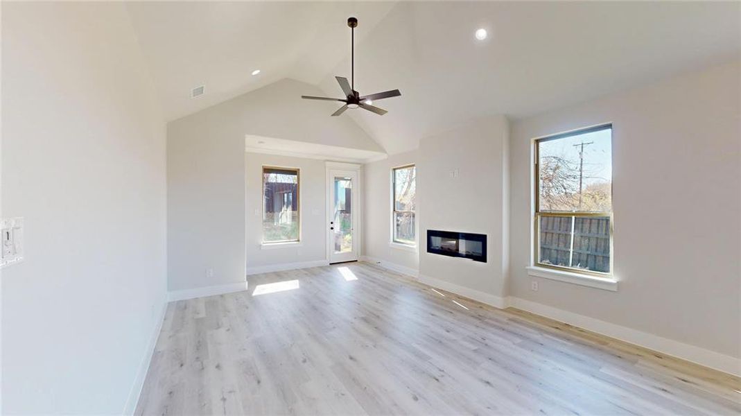 Spacious, unfurnished interior of a new home in , Grand Prairie (Image 16). Spacious, unfurnished interior of a new home in , Grand Prairie (Image 16).