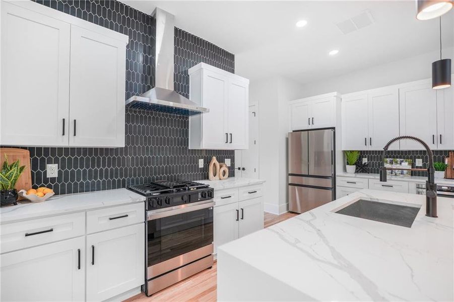 Image 39 of a home in .