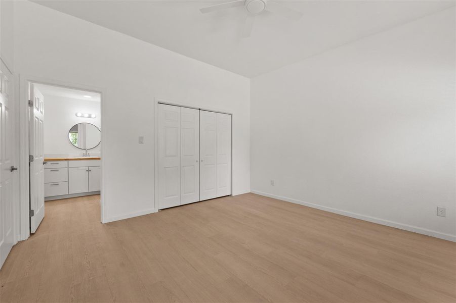 Spacious, unfurnished interior of a new home in , Point Blank (Image 13).