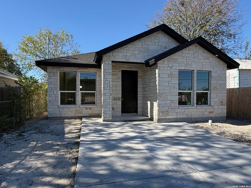 Image 28 of a home in . Image 28 of a home in .