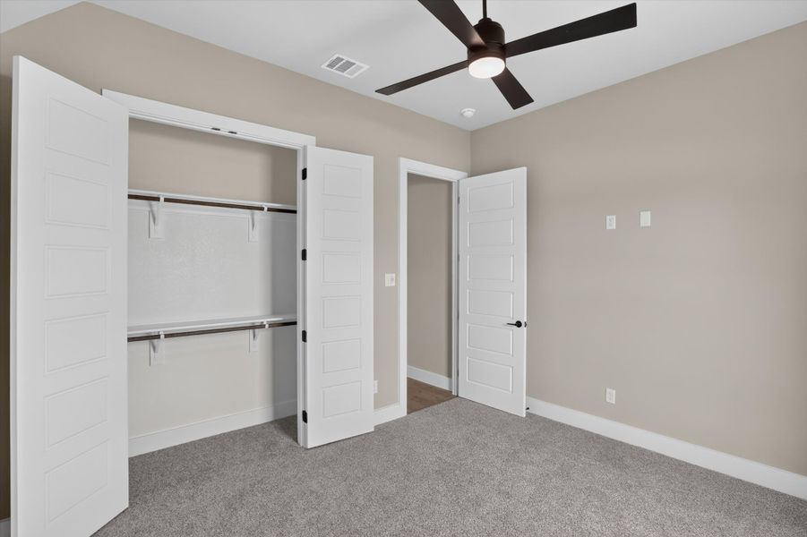 Spacious, unfurnished interior of a new home in Coyote Crossing, Godley (Image 36).