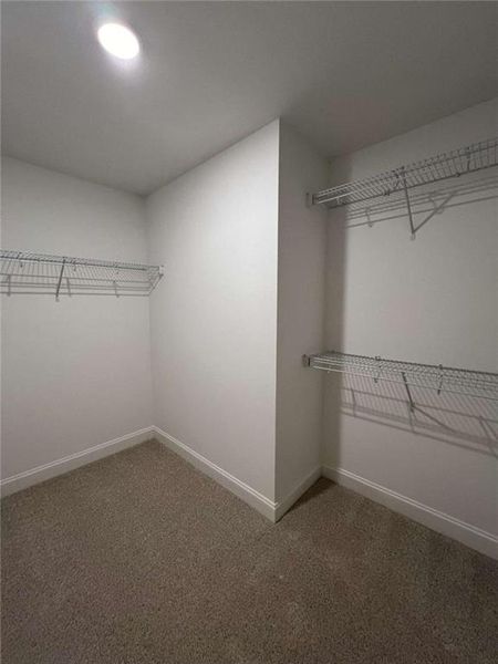 Spacious, unfurnished interior of a new home in , Athens (Image 20). Spacious, unfurnished interior of a new home in , Athens (Image 20).