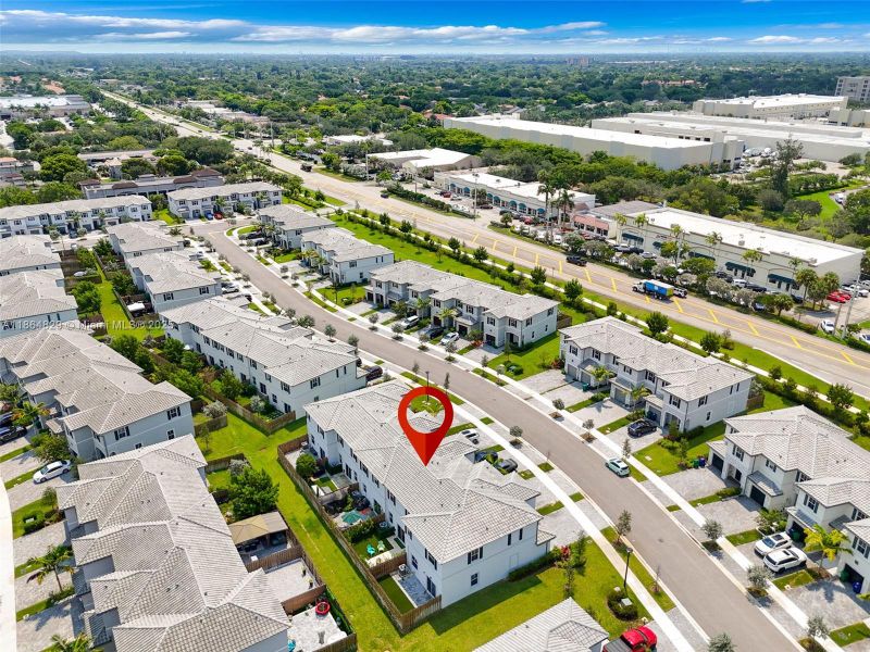 Image 32 of a home in .