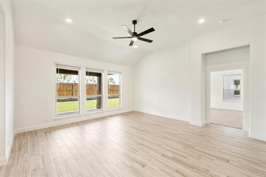 Spacious, unfurnished interior of a new home in Grand Heritage, Lavon (Image 23). Spacious, unfurnished interior of a new home in Grand Heritage, Lavon (Image 23).