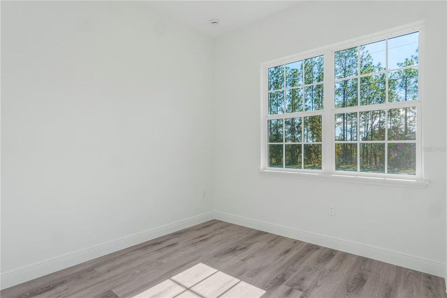 Spacious, unfurnished interior of a new home in , Dunnellon (Image 34).