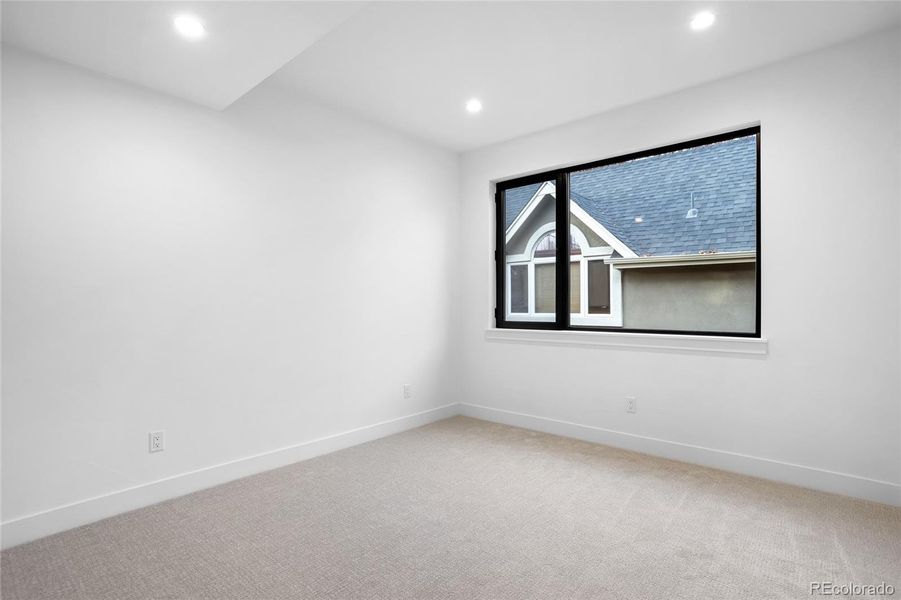 Spacious, unfurnished interior of a new home in , Denver (Image 23).