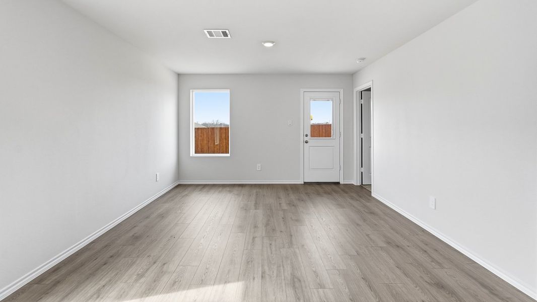 Representative unfurnished interior of a home built from the Atlanta by D.R. Horton in Leonard Crossing, Leonard (Image 11).