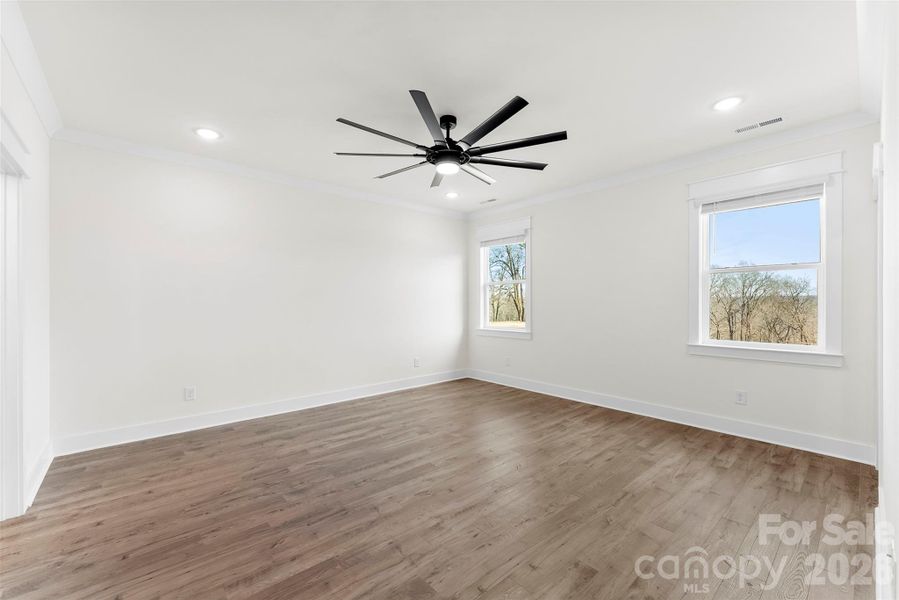 Spacious, unfurnished interior of a new home in , Kings Mountain (Image 27). Spacious, unfurnished interior of a new home in , Kings Mountain (Image 27).